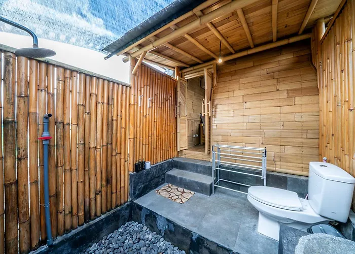 Tegal Bamboo & Private Hot Spring *