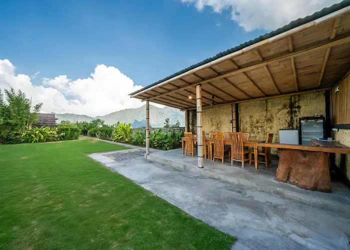 ロッジ Tegal Bamboo & Private Hot Spring