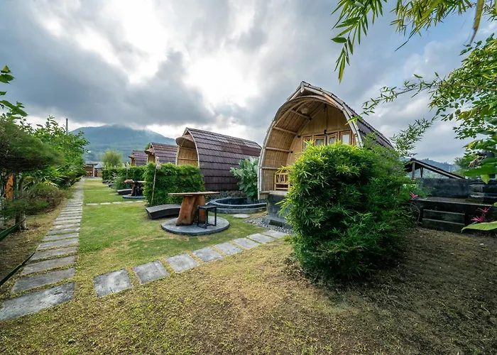ロッジ Tegal Bamboo & Private Hot Spring *
