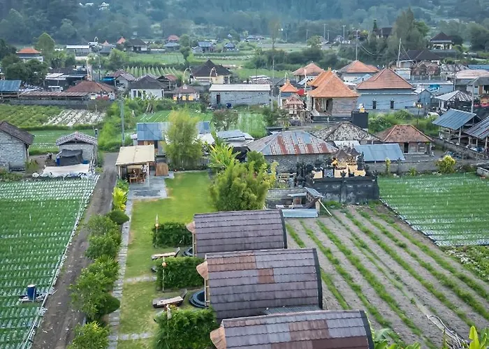 Tegal Bamboo & Private Hot Spring