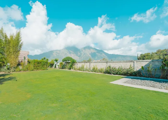 ロッジ Tegal Bamboo & Private Hot Spring *