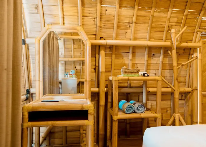 Tegal Bamboo & Private Hot Spring Baturaja