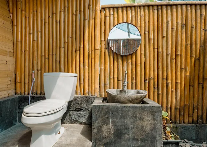 Tegal Bamboo & Private Hot Spring *